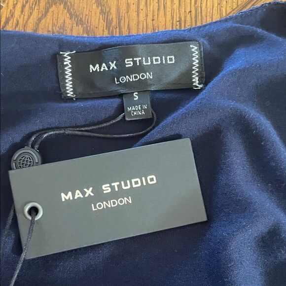 Max Studio Elegant Navy Lace Dress Size Small - Picture 11 of 12